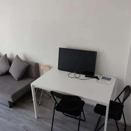 Slataper 22 - Sunny, And Confortable דירה *